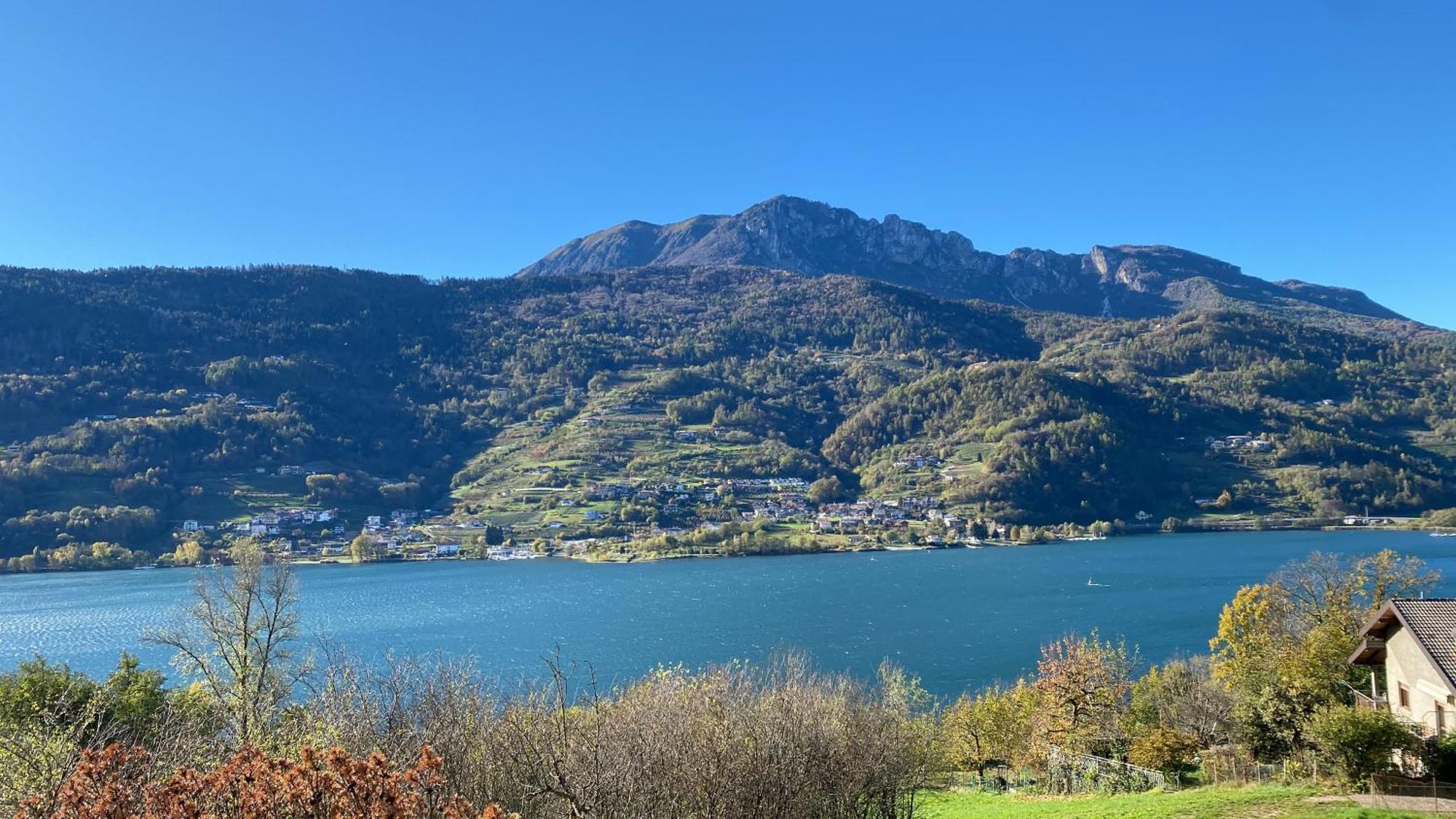 Lake Apartment Ischia Green Tenna Exterior foto